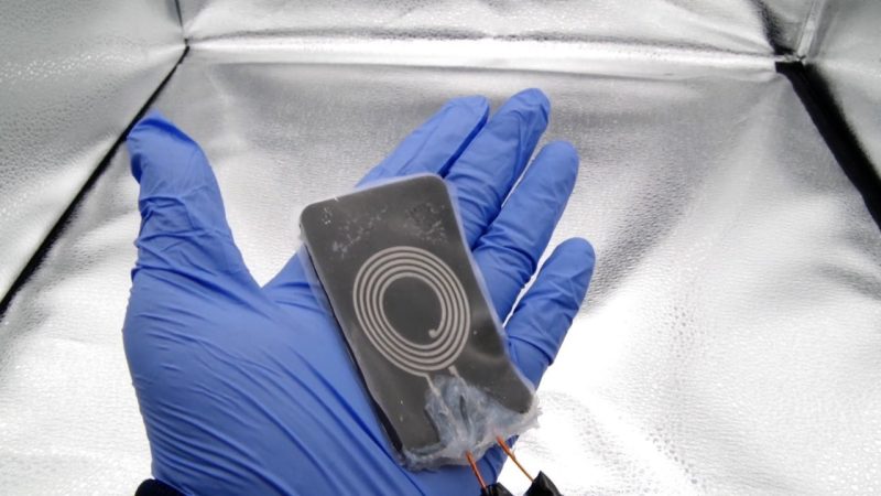 Flexible charger from the lab of Michael Bartlett